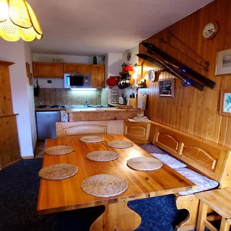 Le Centre - 2 Pieces Pour 6 Personnes 481 * La Plagne